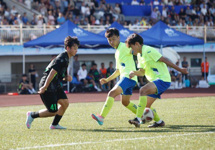 开云官方入口-武隆“仙女山杯”城市足球邀请赛落下帷幕 东道主点球夺冠